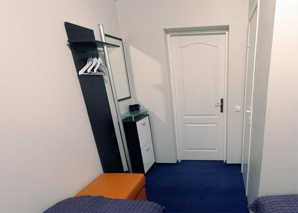 Luka Hotel Marijampole Bagian luar foto